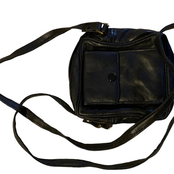 Black Leather Crossbody belt bag, phone and passport, Made in Italy - Picture 1 of 9